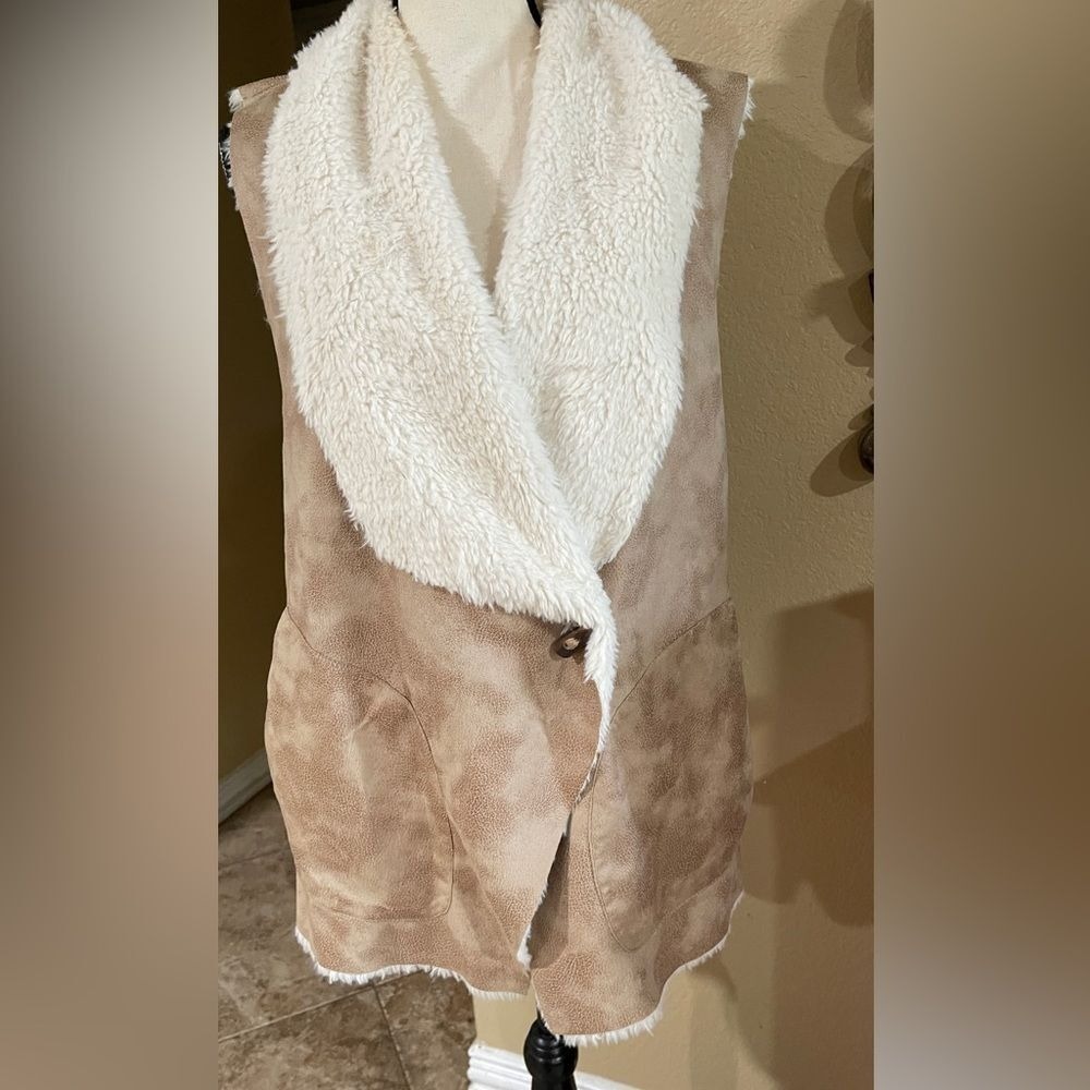 Bit & Bridle Sherpa Vest 1X Faux Suede Shearling Western Boho Coat